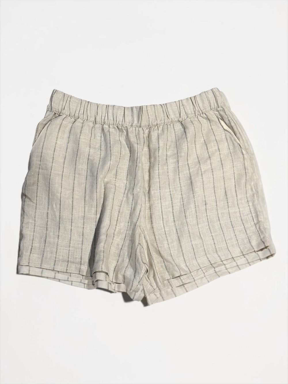 Blank NYC Cream Striped Linen Blend Shorts Large